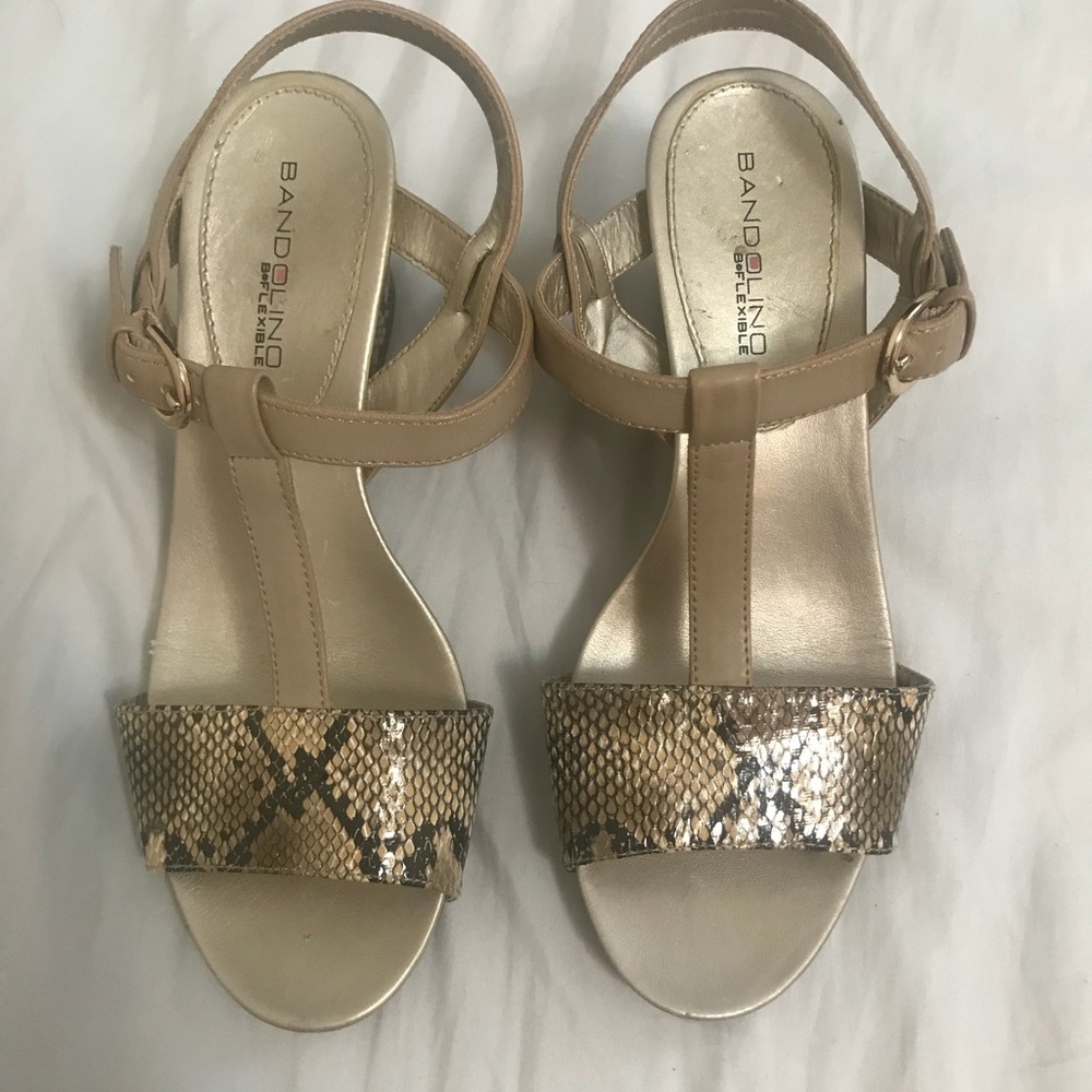 FAUX REPTILE DESIGN WEDGES